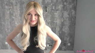 ��� හොයිසරි මත පෙම්වතා - පෙම්වතිය Blowjob හා සවාරියක් කුකුළා - Laloka4you