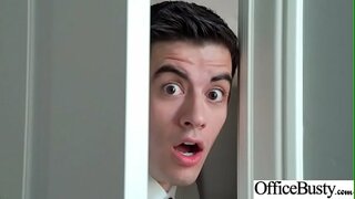 Шлюха Девушка (Даймонд Джексон) С Круглыми Огромными Сиськами Трахаются В Офисе vid-09