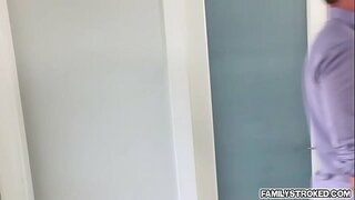 Уотсон кайлыште трахаться тиффани да тудым, шупшын, икте-весым нулаш